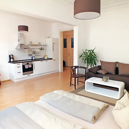 Arbio I Spacious In Center