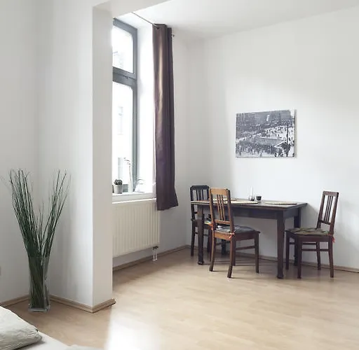 Apartman Arbio I Spacious In Center