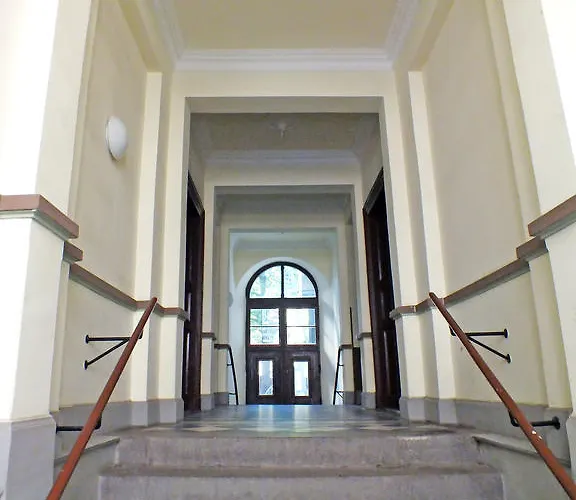 Arbio I Spacious In Center